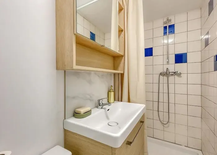 Le La Galande Du Clos Robespierre * Montreuil (Seine-Saint-Denis)